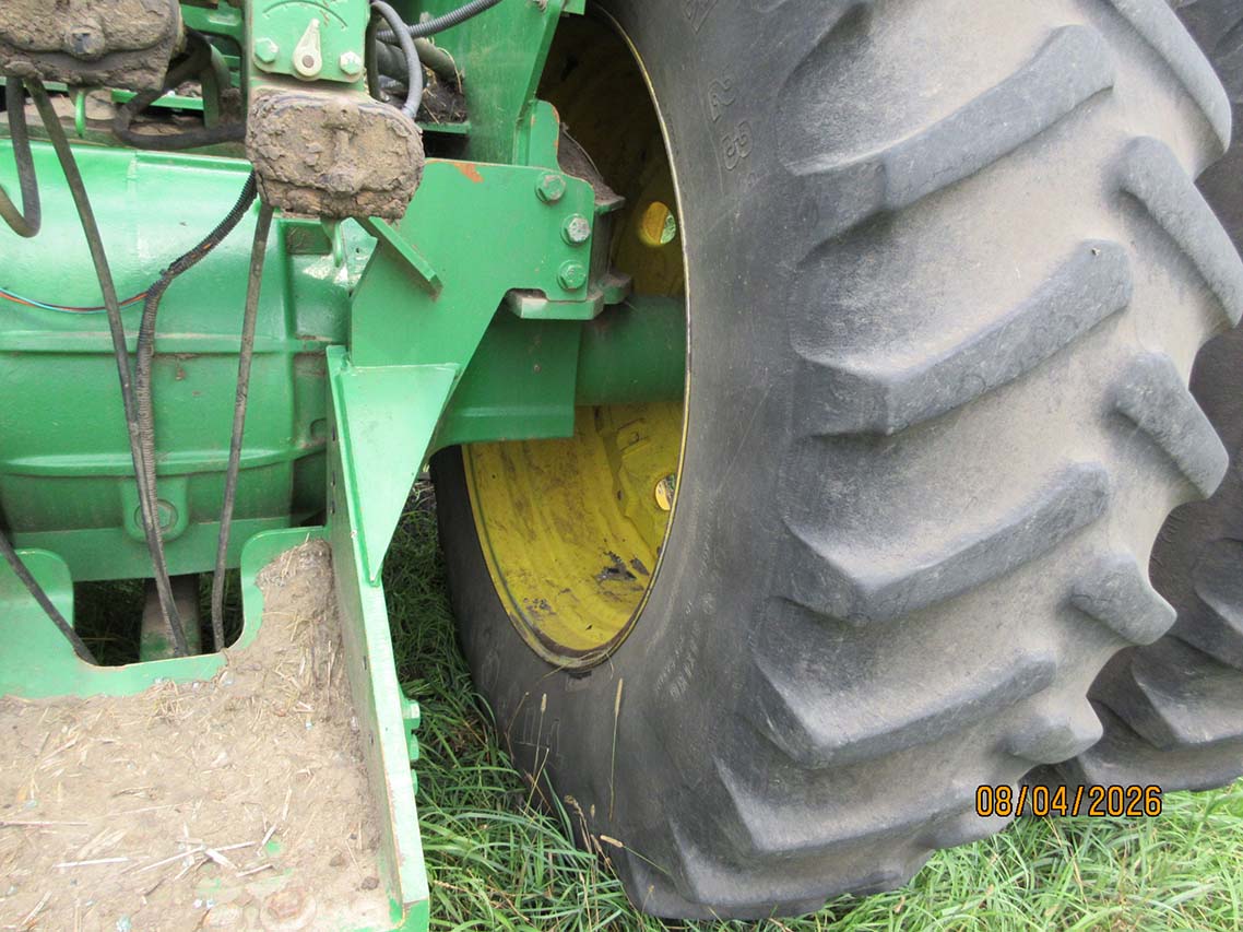 1996 John Deere 8770 Tractor - Image 4