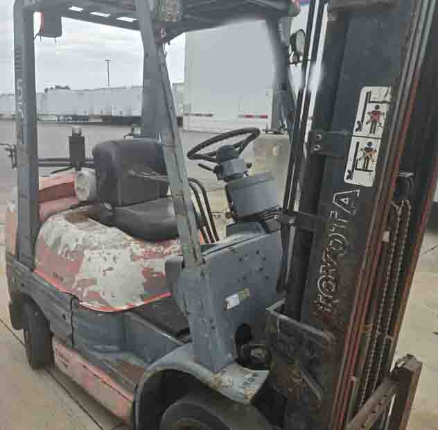 1995 Toyota Forklift - Image 3
