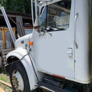 1998 International 4700 Flatbed Truck