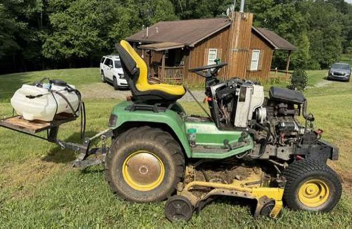 1999 John Deere 455 Riding Mower - Image 7