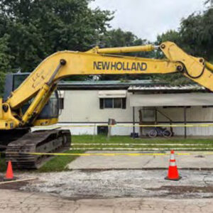2000 New Holland EC215 Excavator