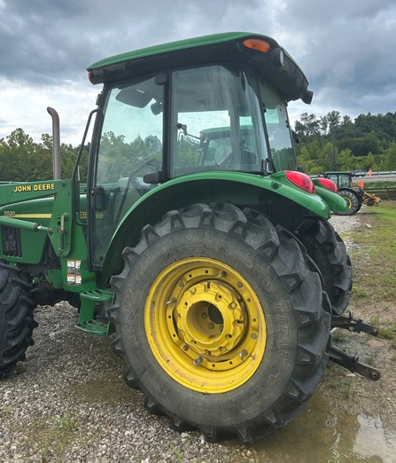 2004 John Deere 5520 Tractor - Image 2