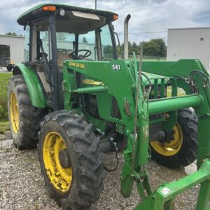 2004 John Deere 5520 Tractor