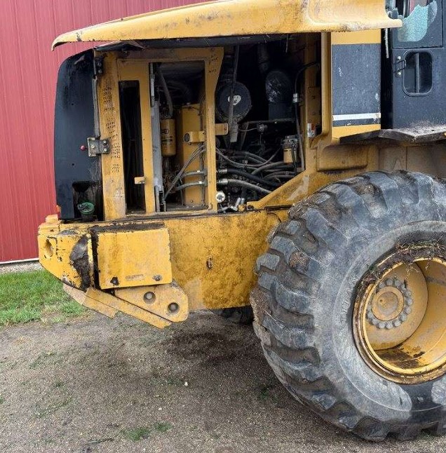2005 Caterpillar 924G Wheel Loader - Image 10
