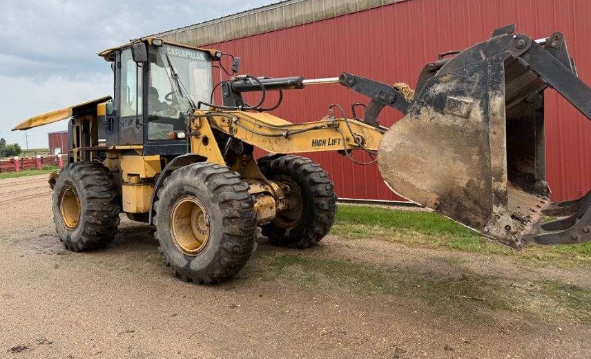 2005 Caterpillar 924G Wheel Loader - Image 3