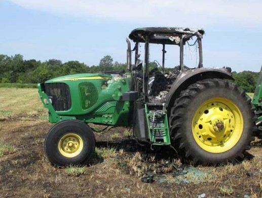 2005 John Deere 7420 Tractor