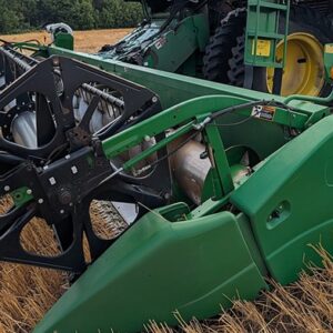 2007 John Deere 635F Header