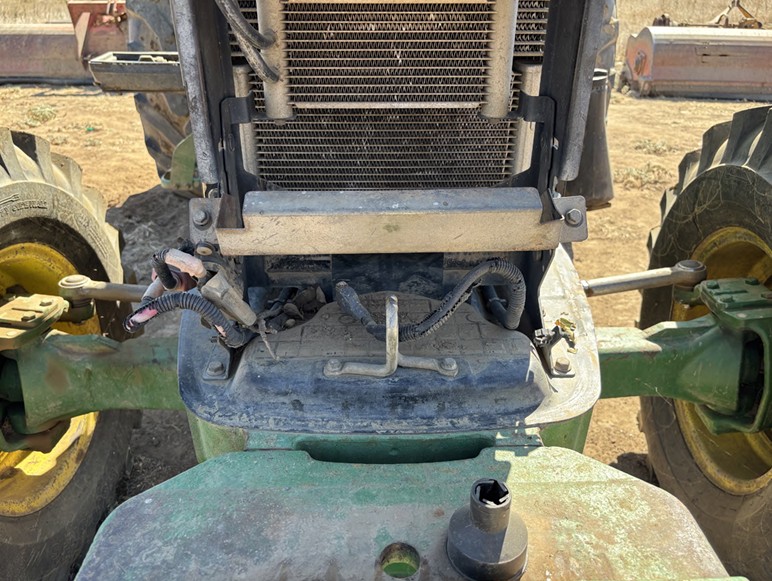 2009 John Deere 5105M Tractor - Image 10