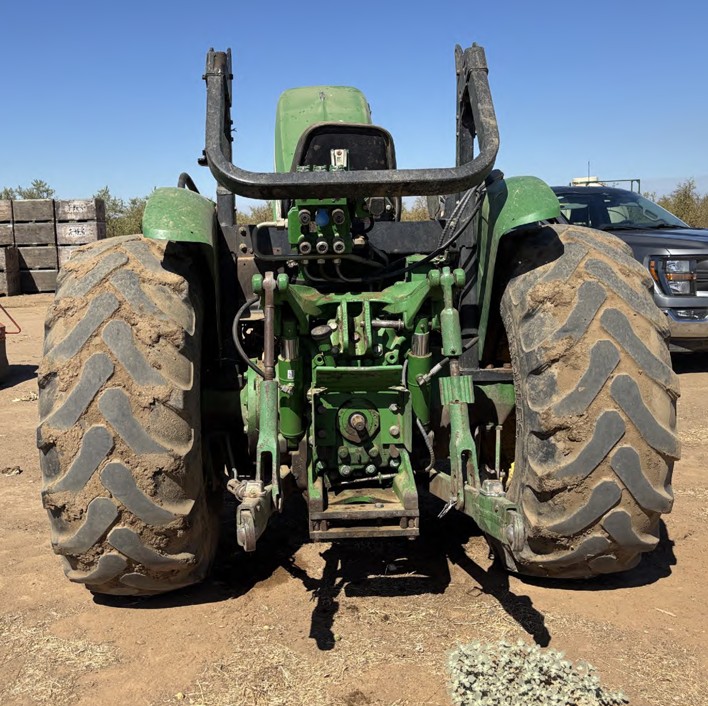 2009 John Deere 5105M Tractor - Image 3