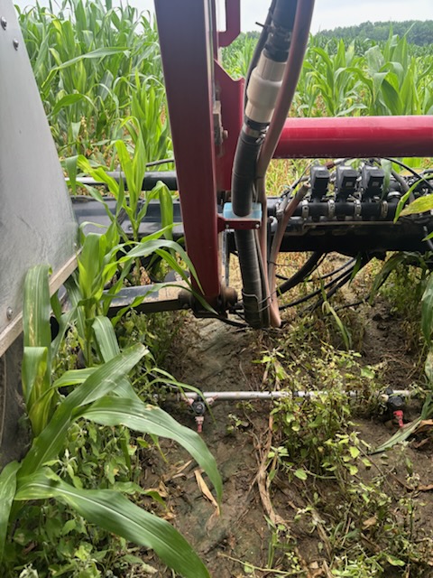 2011 Miller Nitro 4275 Sprayer - Image 2