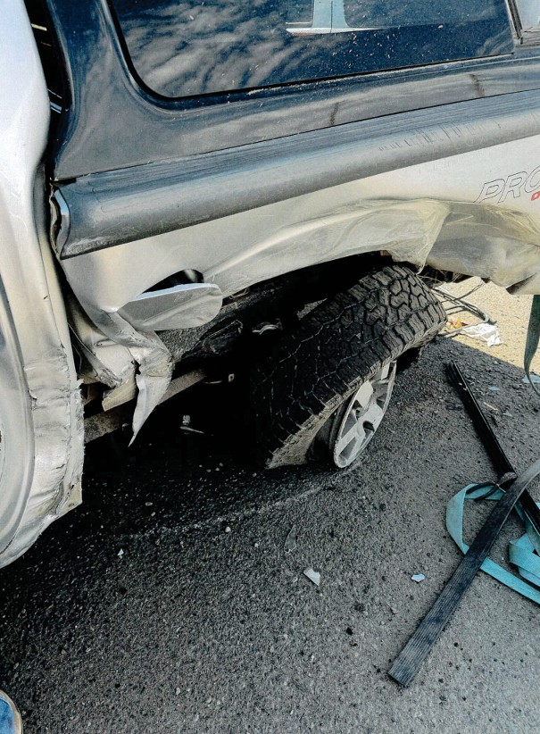 2011 Nissan Frontier - Image 10