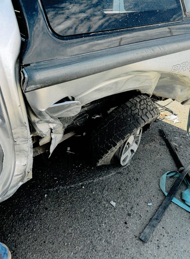 2011 Nissan Frontier - Image 8