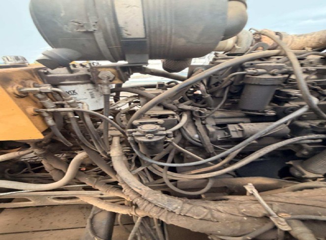 2011 Vermeer D24/40 Horizontal Directional Drill - Image 10