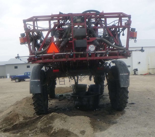 2013 Case IH Patriot 4430 Sprayer - Image 15
