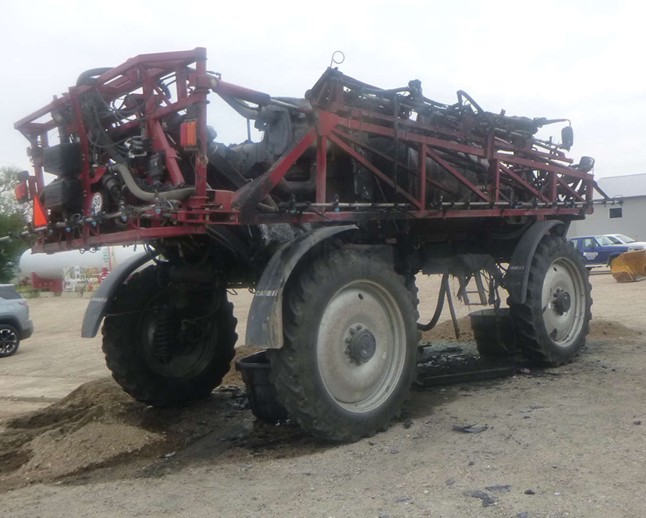 2013 Case IH Patriot 4430 Sprayer - Image 14
