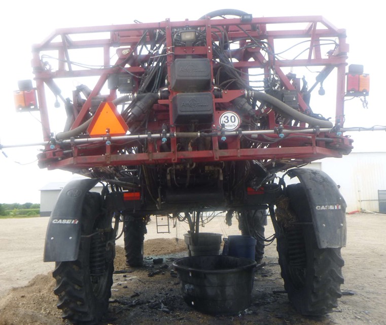 2013 Case IH Patriot 4430 Sprayer - Image 10