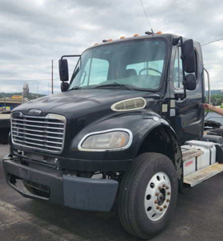 2013 Freightliner M2