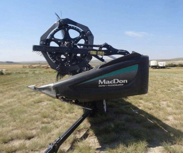 2013 MacDon FD75 Flexdraper Header - Image 3