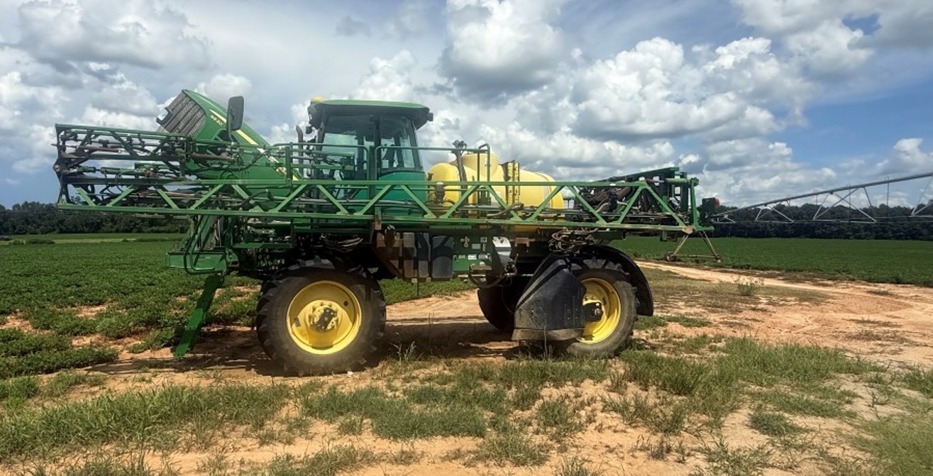 2014 John Deere 4630 Sprayer