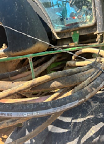 2014 John Deere 4630 Sprayer - Image 5