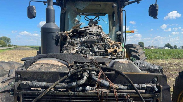 2014 John Deere 8270R Tractor - Image 19