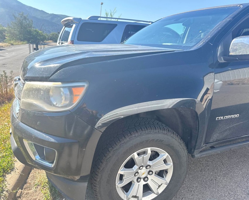 2015 Chevrolet Colorado - Image 2
