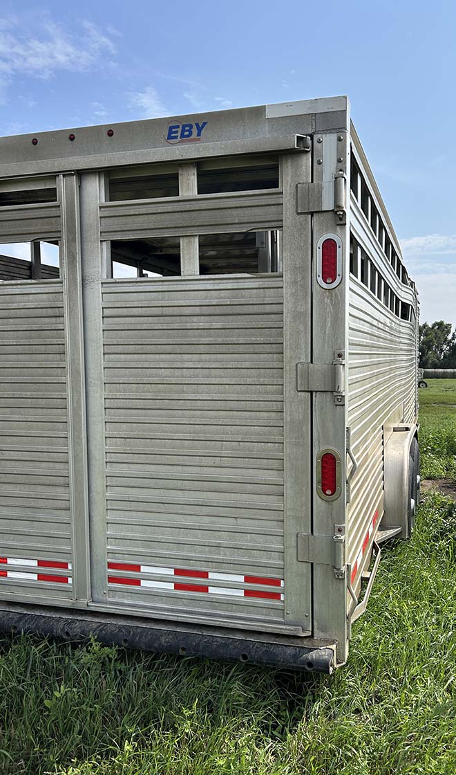 2016 EBY Wrangler Stock Trailer - Image 2