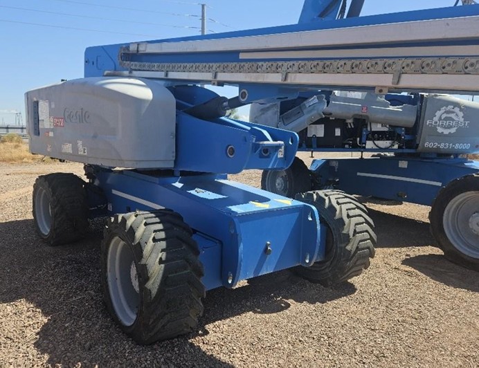 2015 Genie S85 Boom Lift - Image 4