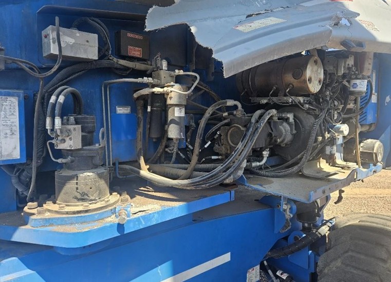 2015 Genie S85 Boom Lift - Image 6