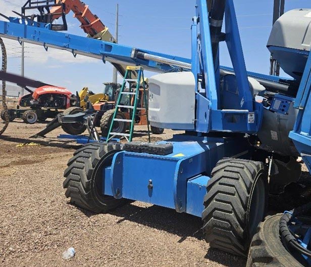 2015 Genie S85 Boom Lift - Image 7