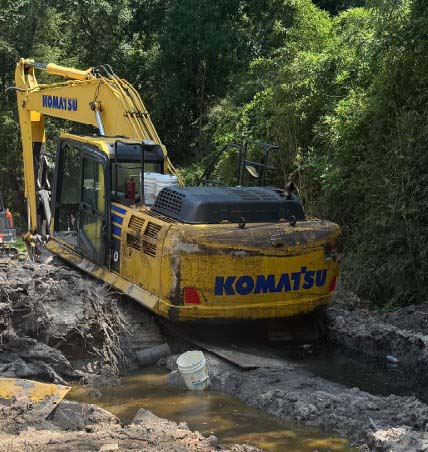 2015 Komatsu PC210 LC 10 Excavator