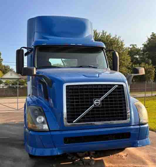 2015 Volvo VNL (9111)