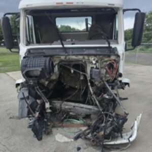 2015 Volvo VNL (3)