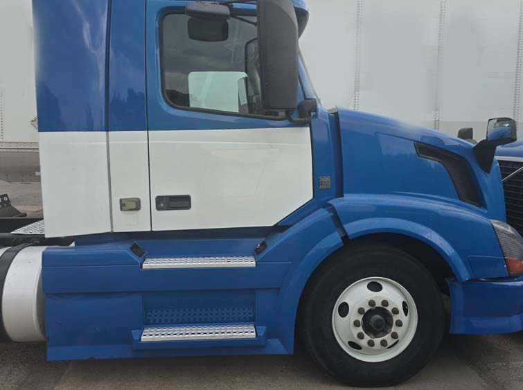 2015 Volvo VNL