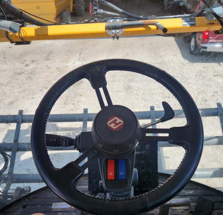 2016 Hagie STS16 Sprayer - Image 11