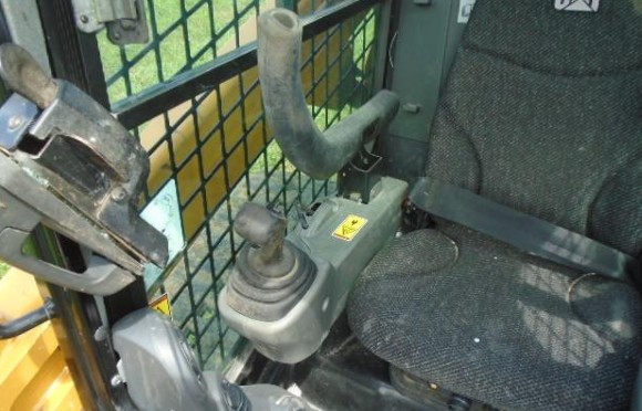 2017 Caterpillar 289D Skid Steer - Image 11
