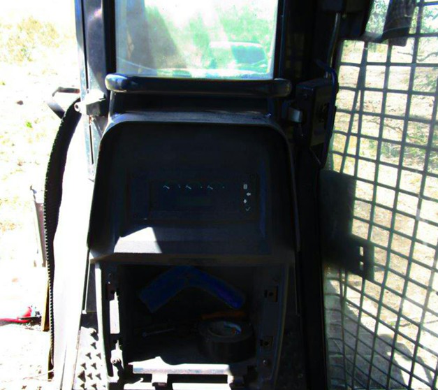 2017 John Deere 700K Dozer - Image 11