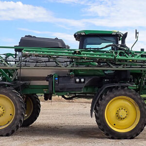 2017 John Deere R4045 Sprayer
