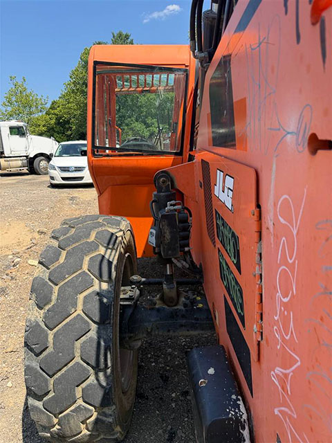 2018 JLG SkyTrak 10054 Telehandler - Image 30