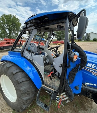 2018 New Holland Boomer 55 Tractor - Image 3