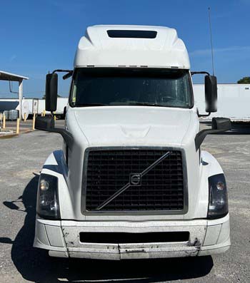 2018 Volvo VNL