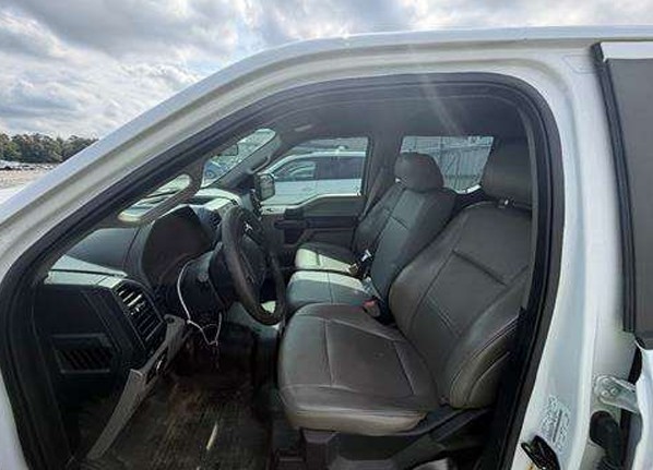 2019 Ford F-150 - Image 12