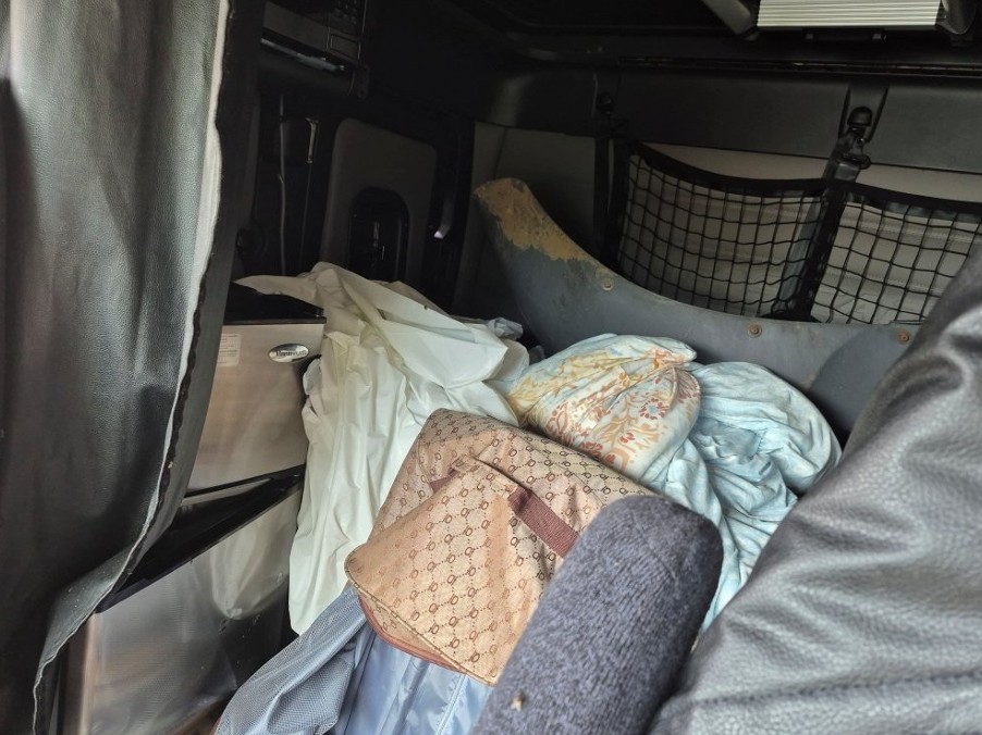 2019 Freightliner Cascadia - Image 32