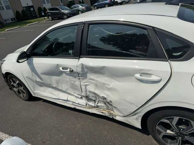 2019 Kia Forte - Image 6