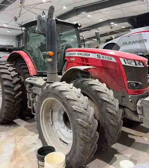 2019 Massey Ferguson 8732S Tractor