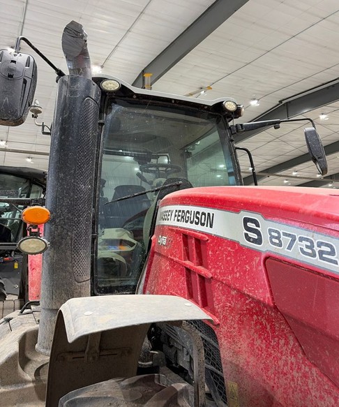 2019 Massey Ferguson 8732S Tractor - Image 6