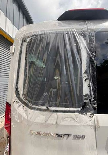2025 Ford Transit 350 - Image 12