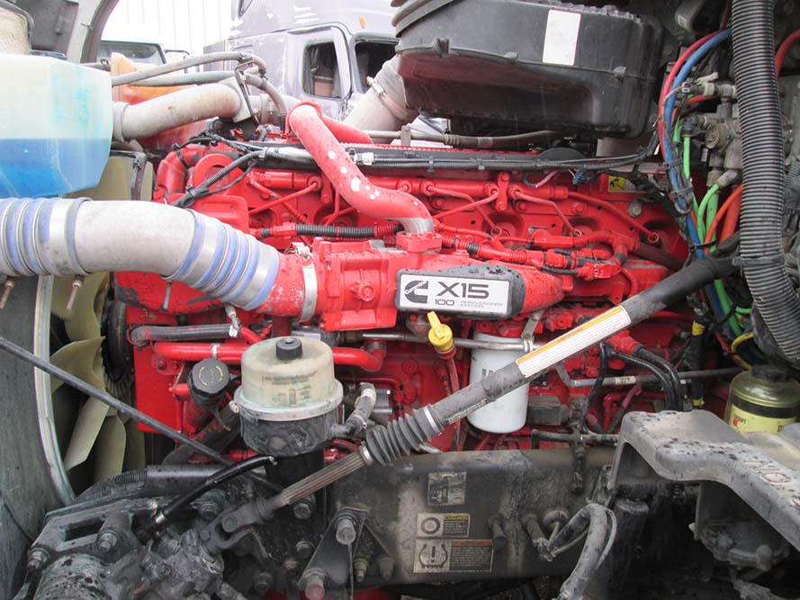 2020 Kenworth T680 - Image 12