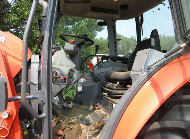 2020 Kubota M5-111D Tractor - Image 30
