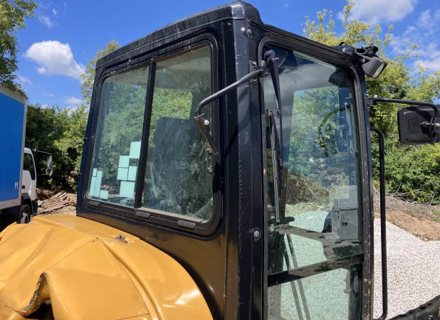 2021 Caterpillar 305E2 Mini Excavator - Image 11